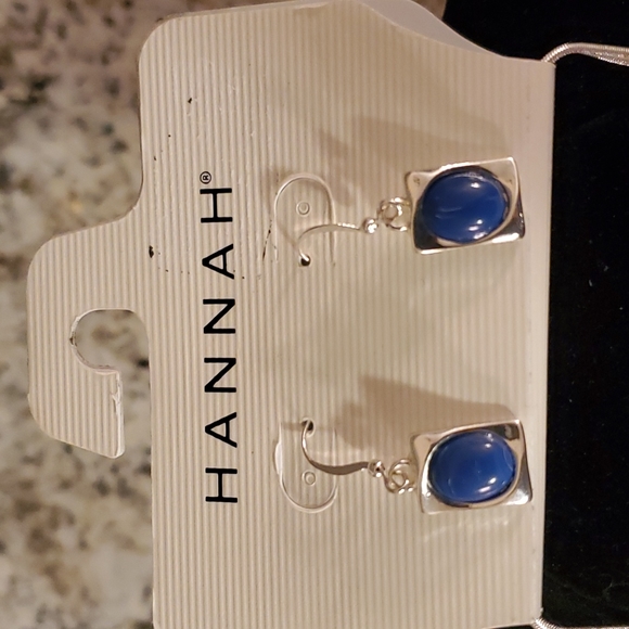HANNAH SILVER NECKLACE AND EARRING SET WITH BLUE JEWEL - Picture 2 of 3